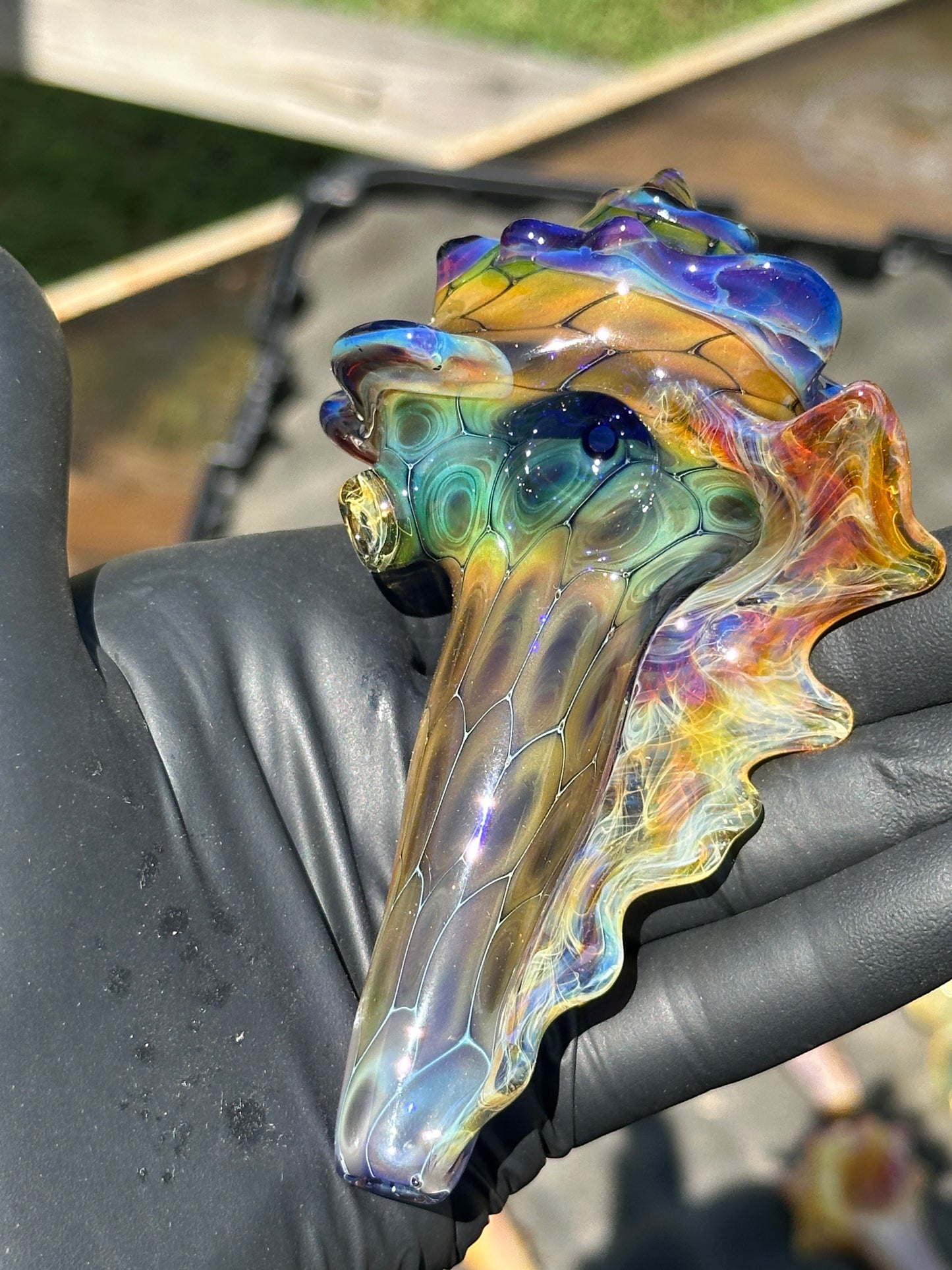 fume on cobalt scale pattern functional dry conch