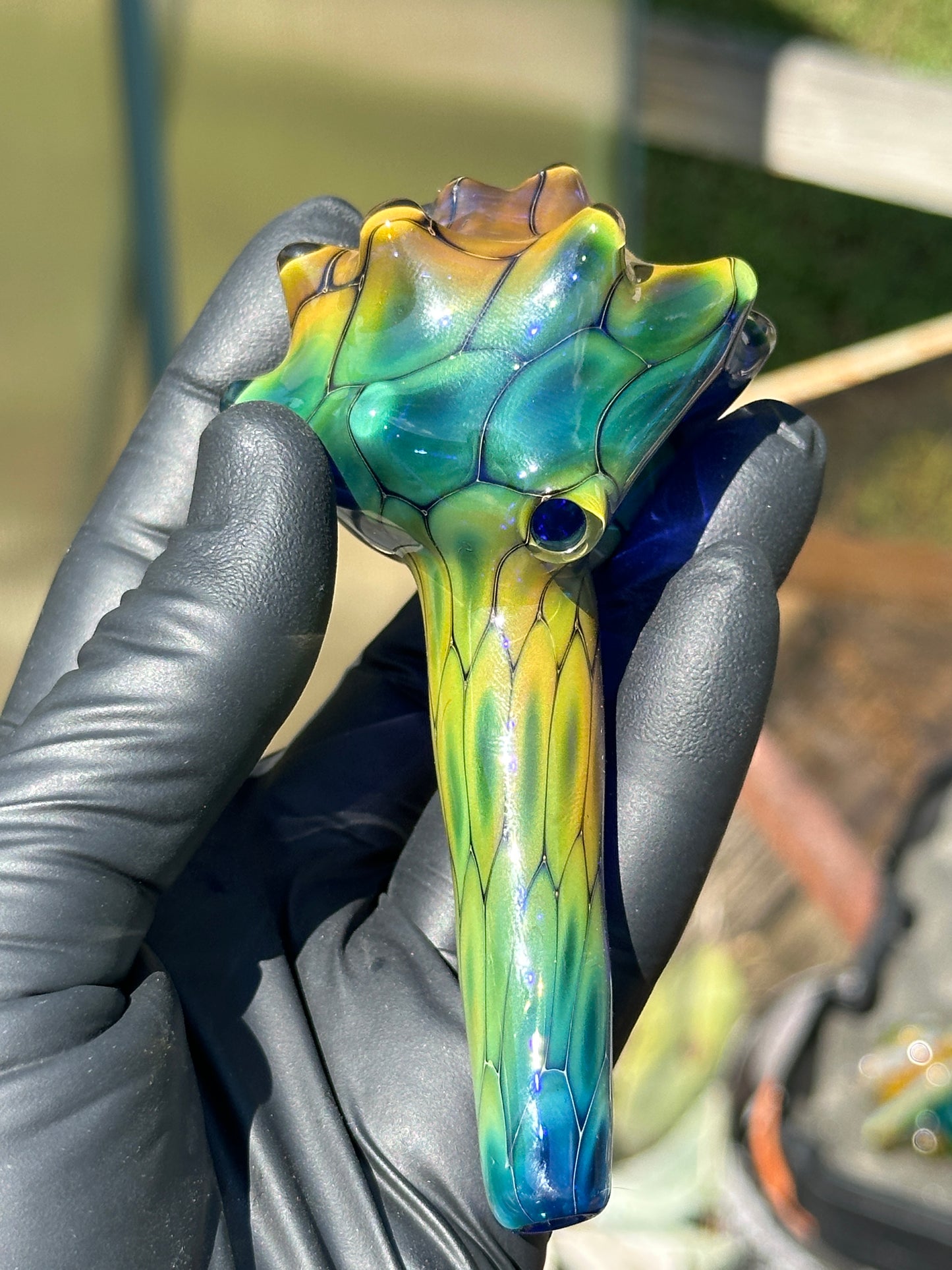 Fume on cobalt scale pattern dry function conch