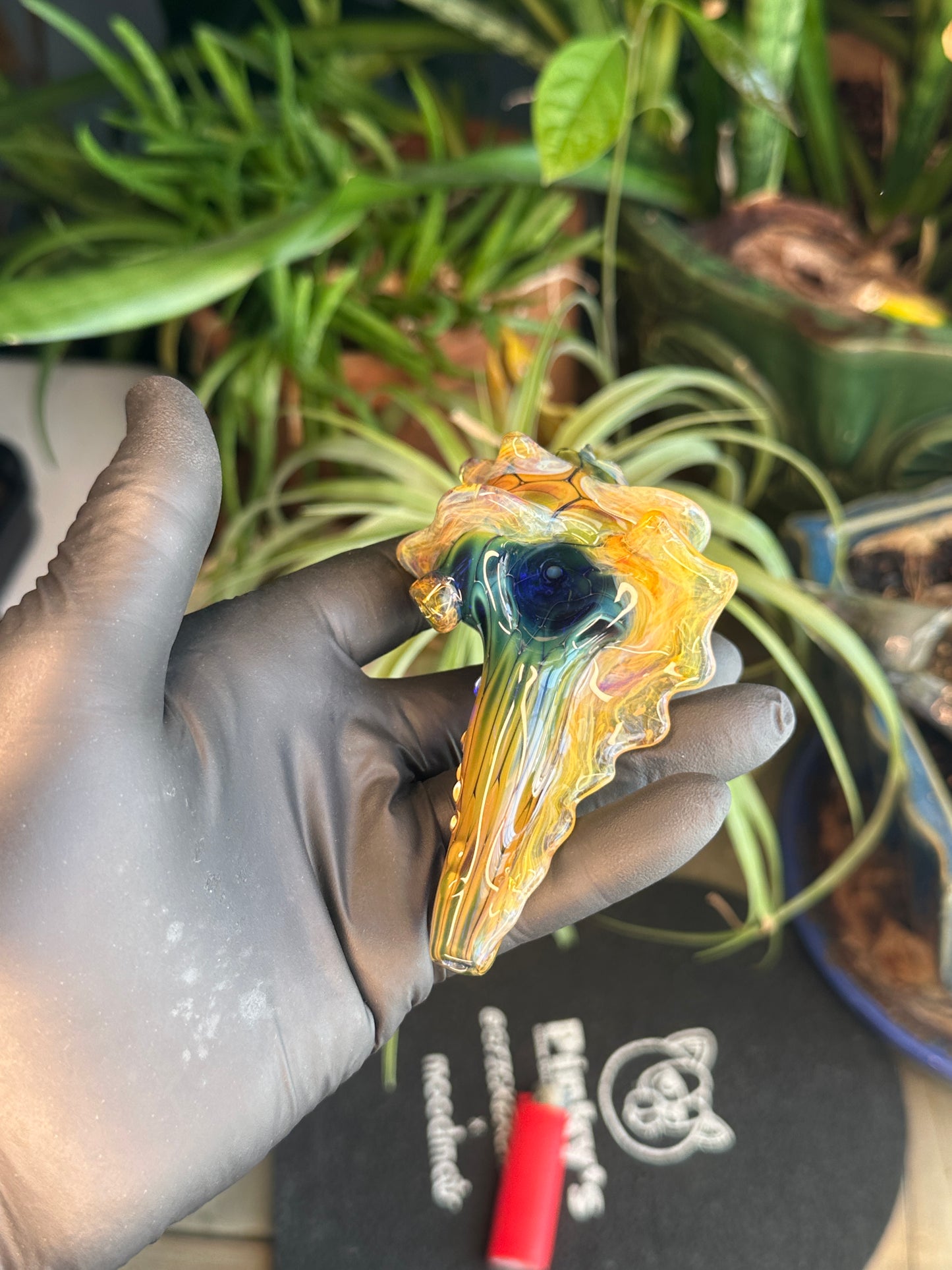 Fume on cobalt scale pattern functional dry conch