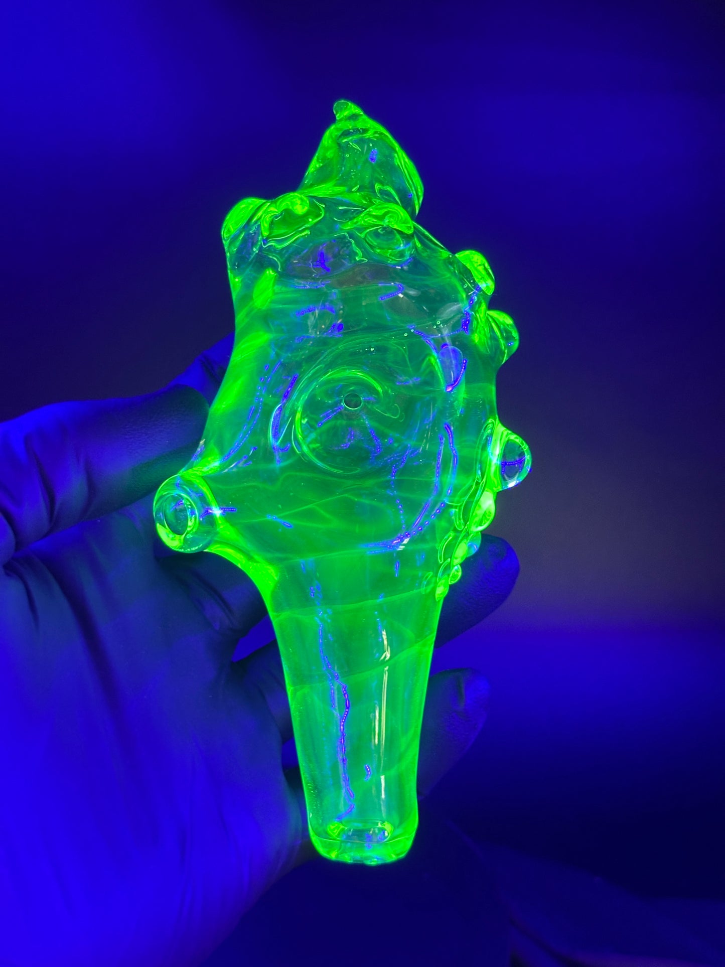 UV reactive dry seashell functional sculpture
