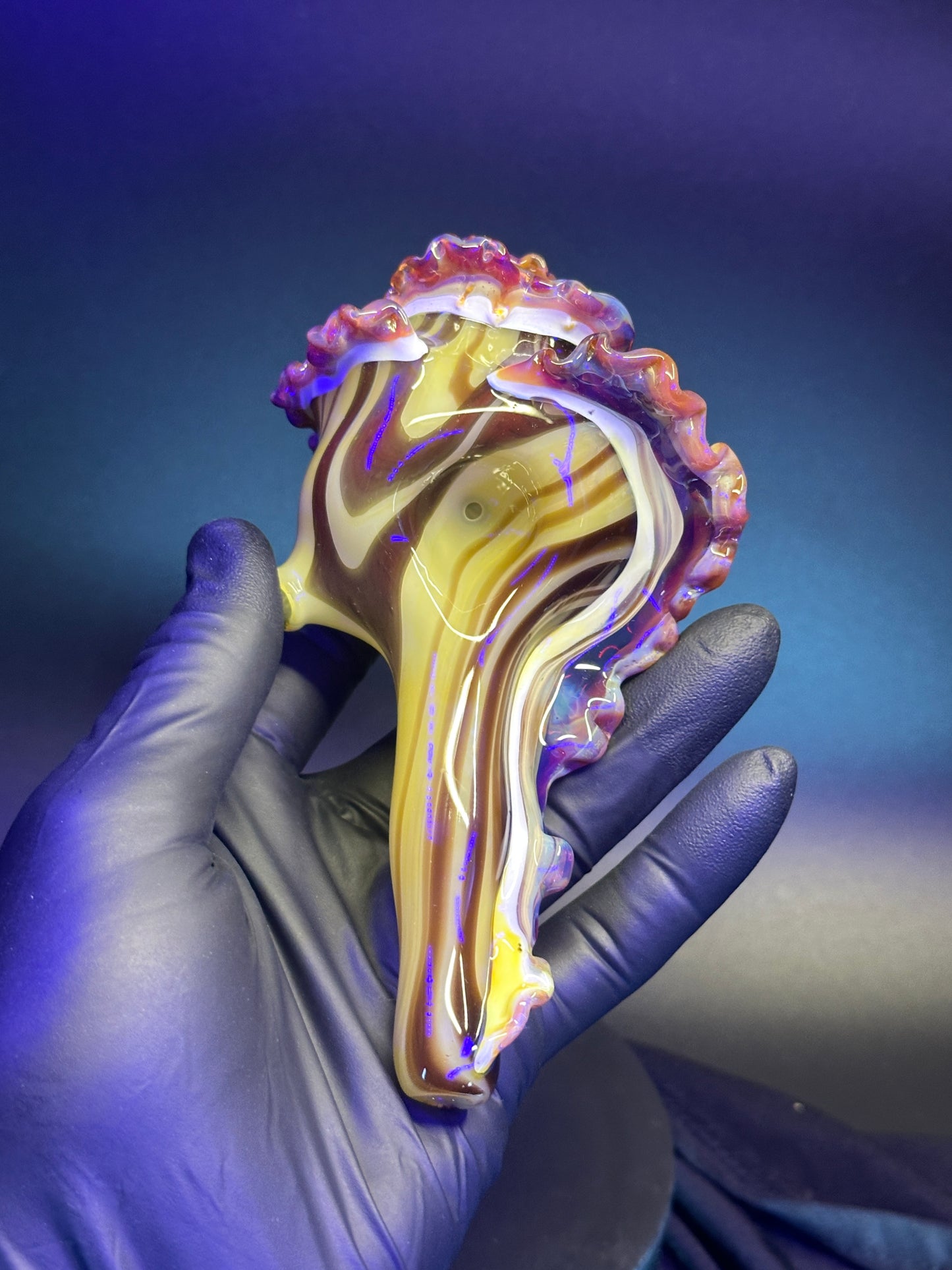 Woodgrain functional conch shell sculpture