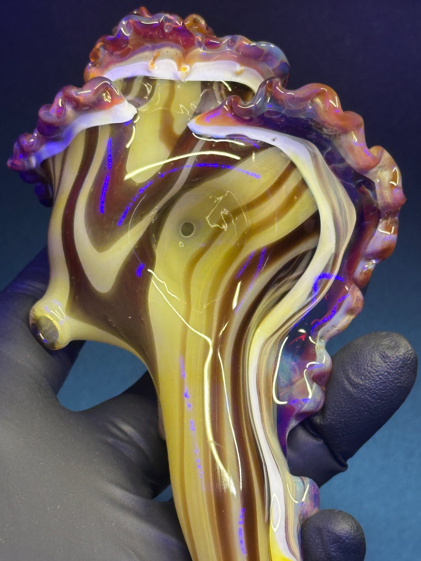 Woodgrain functional conch shell sculpture